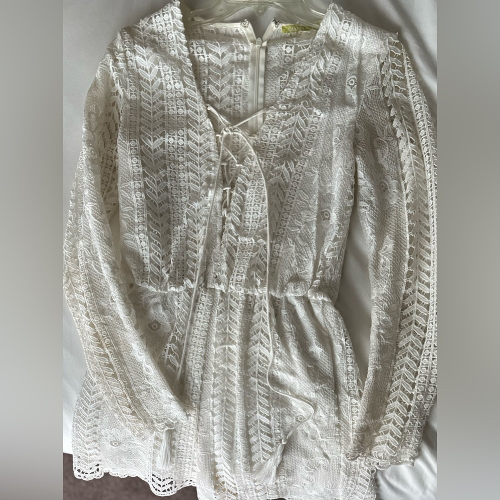 Gianni Bini White Lace Romper XS